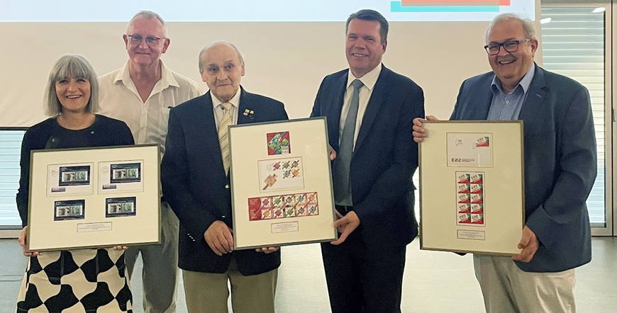 Handover of Esch2022 special stamps 